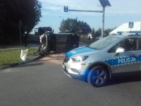 policjanci na miejscu wypadku w Wolicy