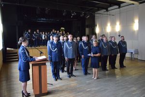 zdjęcie policjantów z uroczystości obchodów święta Policji w Bełchatowie.