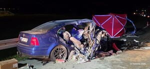 Na zdjęciu miejsce wypadku drogowego.