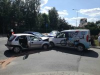wypadek na skrzyżowaniu ulic Czyżewskiego i Wspólnej